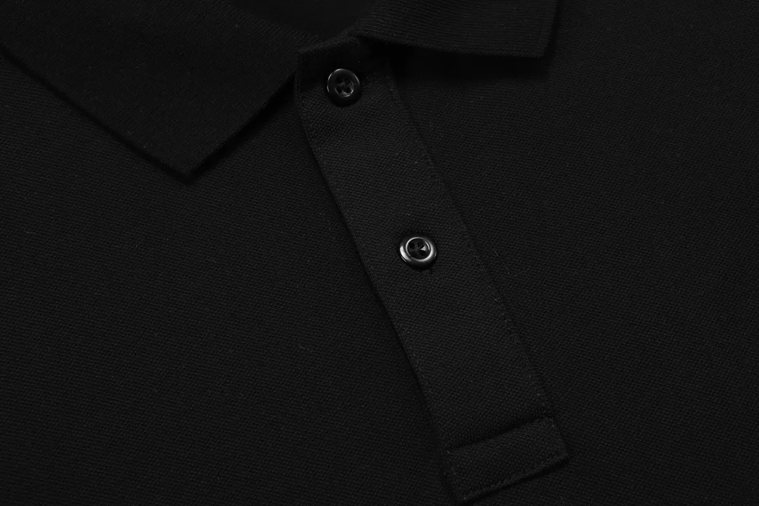 🅿️190 RALPH LAUREN 2025 new style classic polo embroidered little bee logo, same style for men and women, casual polo shirt ·Customized pique cotton fabric ·Imported Tajima machine embroidery technology ·Collar label, hangtag, main mark and three complete labels Color: black Size: M-XXXL